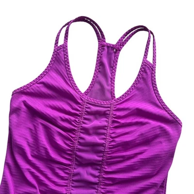 Женский бюстгальтер Zella XS фиолетовый с гофрированной сеткой полочный спортивный майка для тренировок йоги тренажерного зала - Изображение 1 из 4