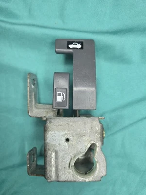 Honda Civic 1992-2000 maletero puerta combustible palanca liberación conjunto. 74882-SK8-A01Z Foto 1 de 4