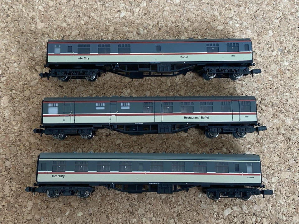 Graham Farish Intercity Executive MK1 Rake X3 Coaches N Gauge Unboxed Buffet SO - Image 1 of 4