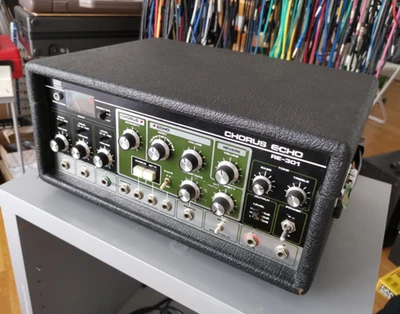 Roland re301 Space Echo analog tape delay machine RE-301 201 - Image 1 of 4