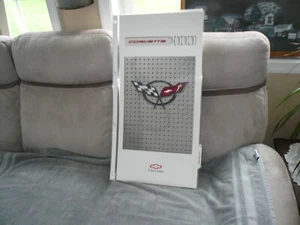 2000 Chevrolet Corvette Dealer Showroom Sales Presentation Package - Poster - Picture 1 of 5