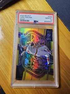 2023 Panini Select -Diamond Level Gold Prizm #234 Carlton Fisk 09/10 PSA 10 - Picture 1 of 3