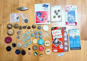 Antiguo Lote de Costura Vintage Botones y Varios - Tatter, Botones, Agujas y Pinetes - Imagen 1 de 12