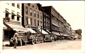 BRATTLEBORO, VERMONT - OCUPADA CALLE PRINCIPAL - POSTAL FOTO REAL 1940 - Imagen 1 de 2
