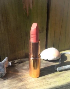 Charlotte Tilbury Matte Revolution Super Cindy Hot Lip Lippenstift Full Size - Bild 1 von 1