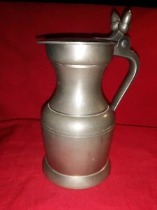 Set Nr. 81 Nr. 2) Gedeckter Krug mit Klappe - Les Etains du Manoir Nr. 5 - 16 cm 406 gr - Bild 1 von 5