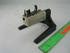Tornillo de trabajo con soporte para caja de reloj - Imagen 1 de 7
