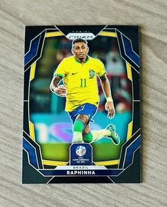 2024 Panini Copa America Prizm Raphinha Black Prizm #1/1 Brasile - Foto 1 di 2