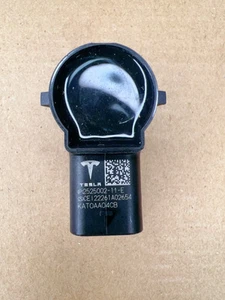 NEW 2525002-11-E/D OEM Parking Ultrasonic Sensor White For 21-23 Tesla S X - Picture 1 of 12