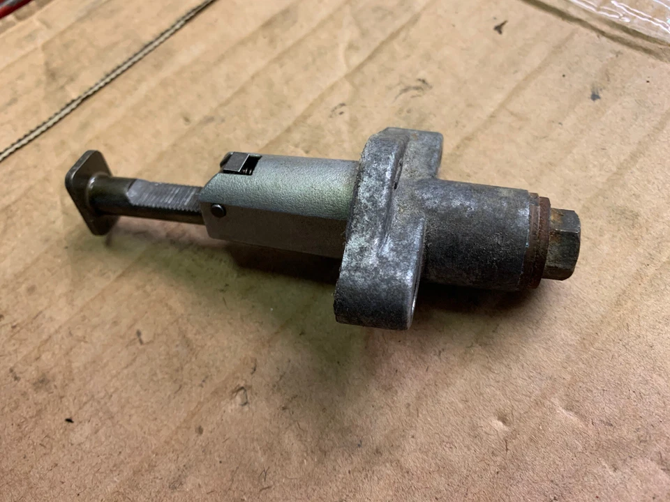 Kawasaki Zzr600 Cam Chain Tensioner From A 1992 Model — 第 1/1 张图片