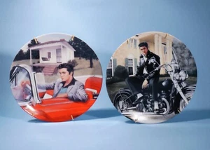 Elvis Presley Delphi Collector Plate 11947A Birthplace Tupelo & King Of The Road - Foto 1 di 3