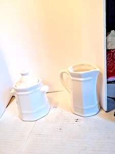Pfaltzgraff HERITAGE Set Cream Pitcher & Sugar Bowl With Lid - Picture 1 of 9