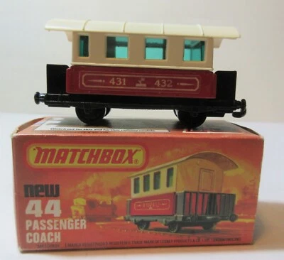 Matchbox Toys Superfast Passenger Coach-Caboose MB 44e - Image 1 of 4