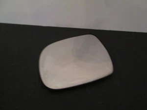 2004-2010 TOYOTA SIENNA   DRIVER LEFT SIDE MIRROR GLASS HEATED OEM - Picture 1 of 3