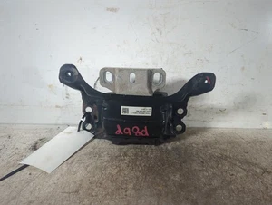 Audi A3 8v Fl Tfsi 2016-2019 999 Engine Mount passenger CHZD 5Q0199555BD P86 - Picture 1 of 12