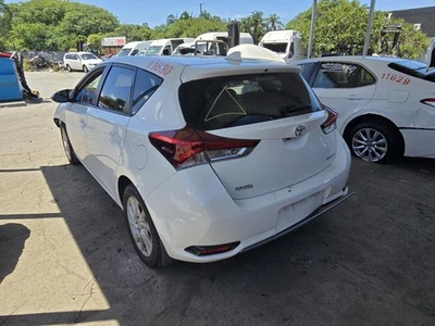 TOYOTA COROLLA 10/2012-06/2019 FUEL PUMP AND SENDER IN TANK 1.8L 77020-12811 - image 1 of 4