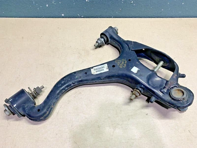 Land Rover LR3 2005 06 07 08 09 brazo de control inferior delantero derecho con pernos Foto 1 de 4