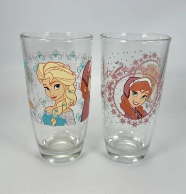 Copos de bebidas Frozen Elsa e Anna 12 oz conjunto de 2 designs diferentes - Imagem 1 de 4