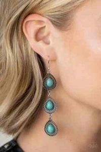 Paparazzi DESERTSCAPE DWELLER blue earrings - Picture 1 of 2