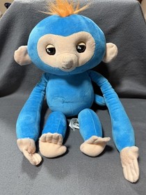 2018 FINGERLINGS HUGS PLUSH MONKEY BORIS BLUE SENSORY TOY INTERACTIVE WOWWEE