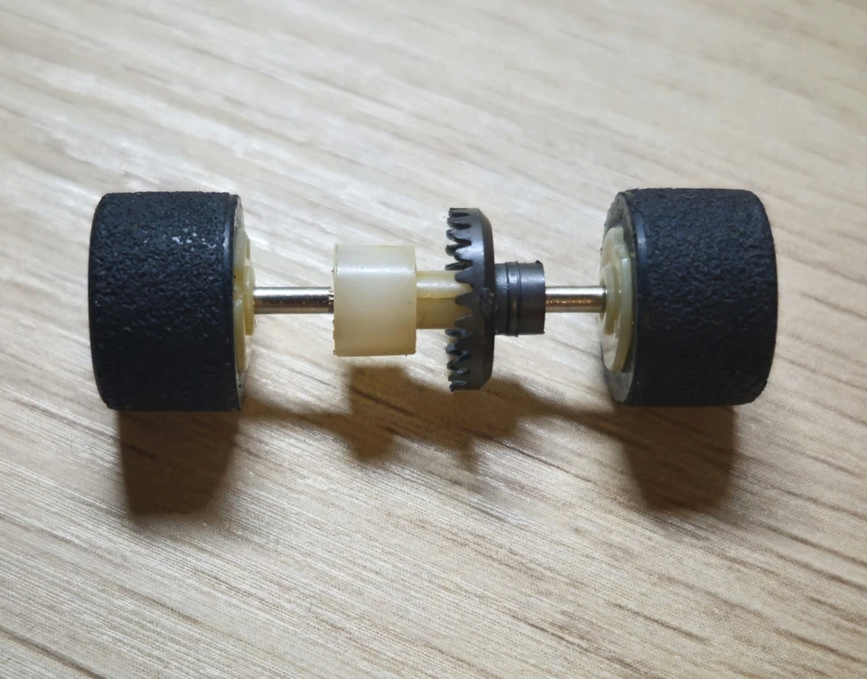 Conjunto de engranajes de corona de eje trasero TYCO 440 Magnum y 440x2 - NUEVO Foto 1 de 1