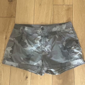 Hotpants Shorts - UK 12 - Gap - Picture 1 of 3