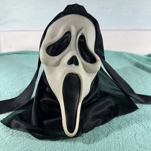 Scream Ghost Gesichtsmaske Ostern Unlimited Glow in the Dark Halloween  - Bild 1 von 6