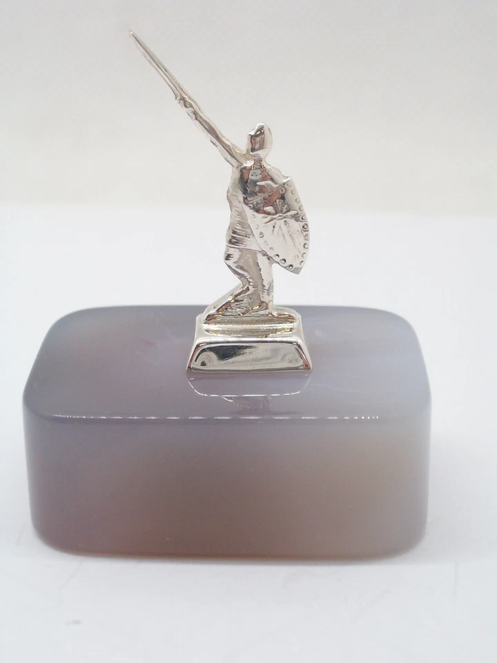 Alberto Da Giussano in ARGENTO 925 su Agata Grigia - statuetta su Pietra Dura - - Immagine 1 di 4