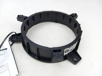 2004 - 2009 DODGE DURANGO REAR LEFT SPEAKER COVER - Image 1 of 4