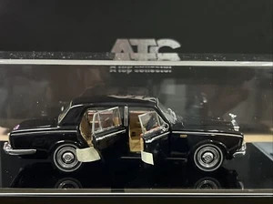 ROLLS ROYCE SILVER SHADOW 1965-77 1/43 MODELLINO AUTO IN RESINA: UN TOP COLLECTOR ATC 1/50 - Foto 1 di 14