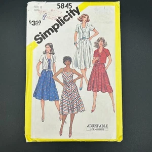 Vestido y chaqueta Simplicity 5845 Misses & Petite sesgada midi sin cortar talla 12 - Imagen 1 de 3