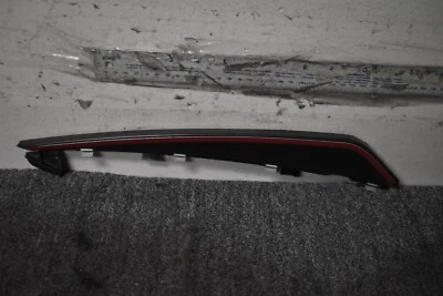 2018-2023 AUDI S5 SPORTBACK PREMIUM PLUS WEATHER STRIP FACTORY OEM - Imagem 1 de 4