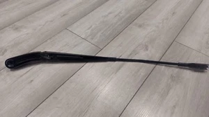 Volvo S60 Mk1 Passenger Side Wiper Arm - Picture 1 of 3