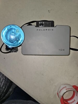 Polaroid 104 Camera With Model 268 Flash, As-is Untested - Photo 1/4