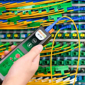 Fiber Optical Identifier Built in 10mw Visual Fault Locator 800-1700nm SM/MM VFL - Picture 1 of 8