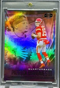 Patrick Mahomes RARE HOLOGRAM REFRACTOR INVESTMENT CARD PANINI CHIEFS MVP MINT - Picture 1 of 2