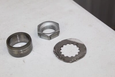 2023-2025 Yamaha YZ450F OEM Piñón Arandela Tuerca Collar WR450F YZ450FX 24 25 Foto 1 de 3