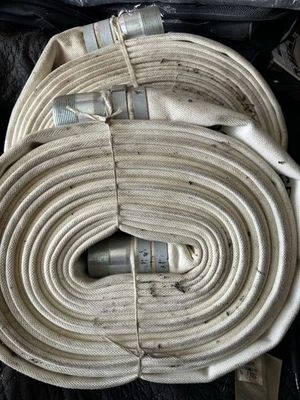 "Manguera de fresado de chaqueta única sintética Dixon, 2"" x 50 pies de largo 2"" macho Pipe Conn" Foto 1 de 2