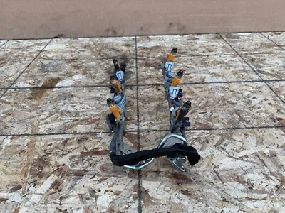 INFINITI NISSAN 370Z 2009-2021 OEM ENGINE MOTOR FUEL RAIL WITH INJECTORS 3.7L - Image 1 of 4