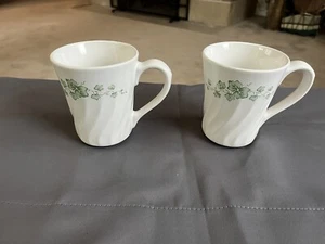 Set of 2 Vintage Corning Corelle Callaway Green Ivy Swirl Coffee Mugs - Picture 1 of 2