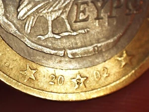 Moneda Búho GRECIA 1 euro que tiene la “S” en una de las estrellas 2002 - Imagen 1 de 4