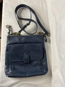 Relic Fossil Faux Leather Vegan Cross Body 5 Pocket Handbag Purse Navy 10”X 11” - Picture 1 of 5