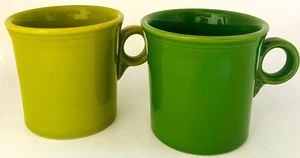 Vintage Fiesta Ware - Set of 2 Mugs - Chartreuse & Lime Green - Made in the USA - Picture 1 of 5