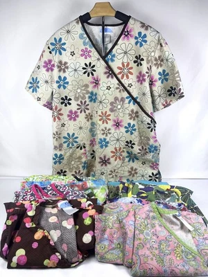 Lot of 12 Women Scrub Tops - Sizes L/XL Various Brands Retro Floral some Vintage - Image 1 of 4