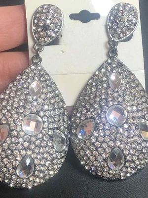 7498 Joan Boyce“All That Shimmers”Pavé吊坠耳环黑色夹子* — 第 1/2 张图片