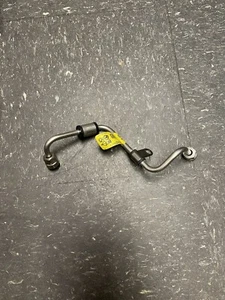 Tubo intermedio de alimentación de combustible GM genuino usado 12653250 - Imagen 1 de 3