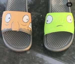 Scivoli personalizzati Bob Burgers (8M) Bob e Kuchi Kopi nuovissimo design cartone animato - Foto 1 di 3