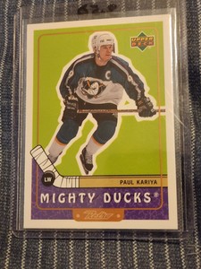 1999-00 UD Retro Anaheim Ducks Hockey Card #1 Paul Kariya