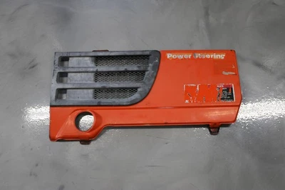 OEM LH Engine Cover w/Grill Kubota B1700 Tractor 6C040-54022 6C040-54333 - Image 1 of 4