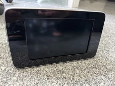 Navigationssystem Display Mercedes C-Klasse W205 - A2059004113 - Bild 1 von 3